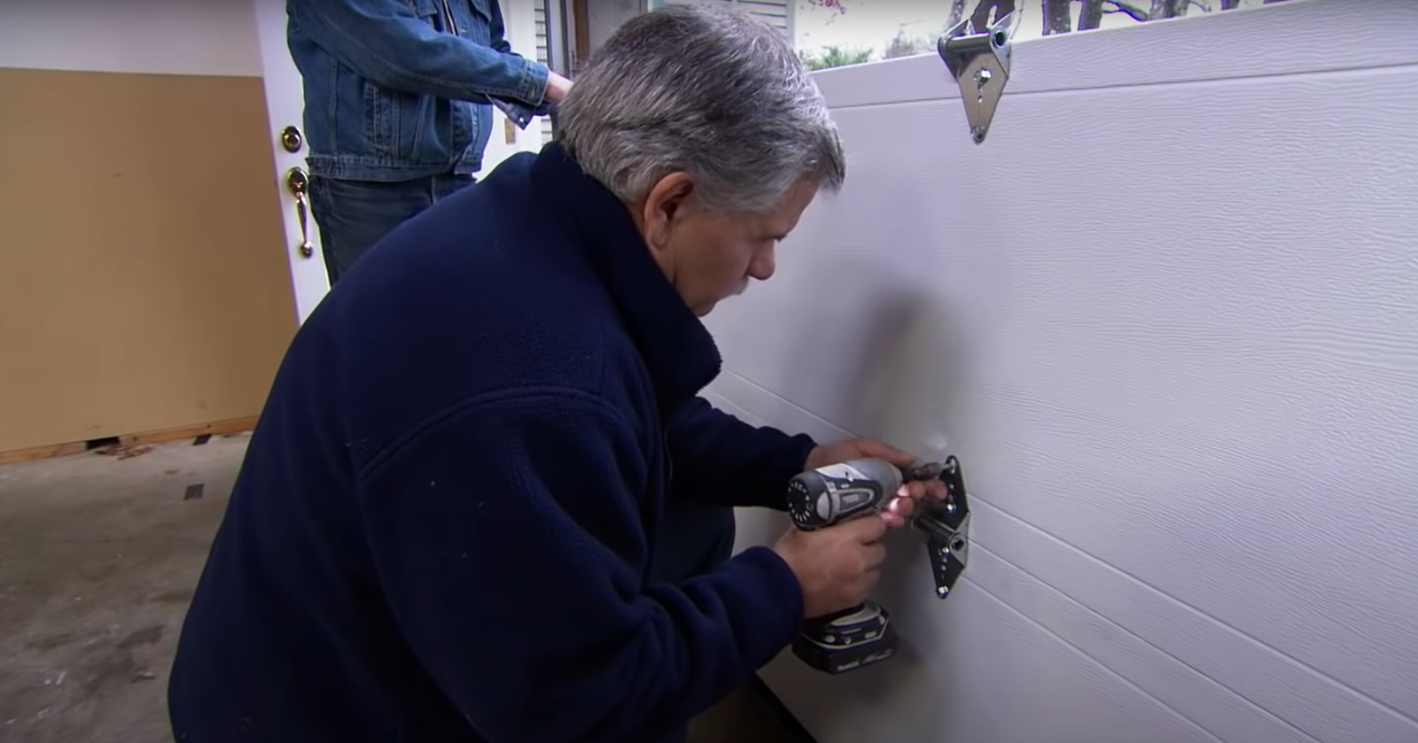 Garage door installation service of Garage Door Repair Downtown Sarasota FL.