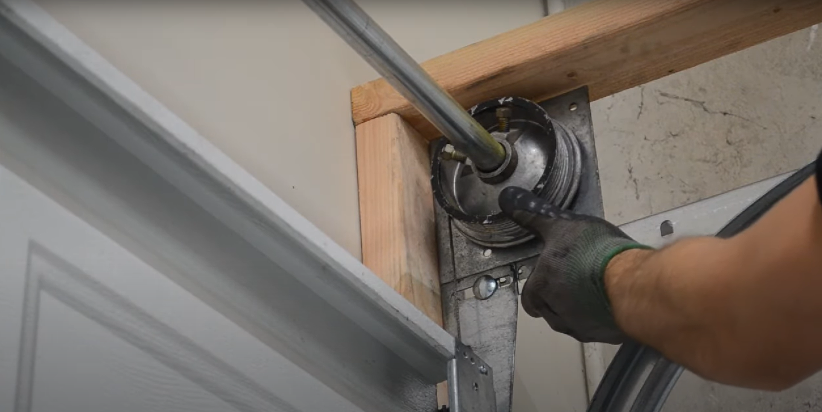 How to Tell If Your Garage Door Cable Is Loose, Stretched, or About to Fail