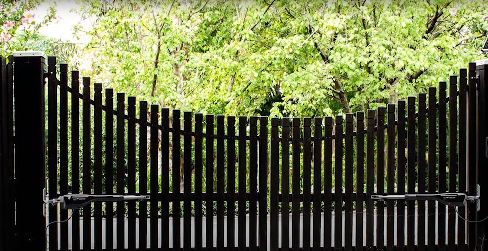 Residential gate repair.